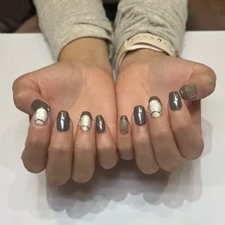 ネイル RALUA名駅前店 山崎のネイルデザイン