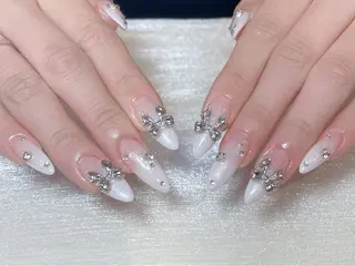 ネイル hijiri 💅のネイルデザイン