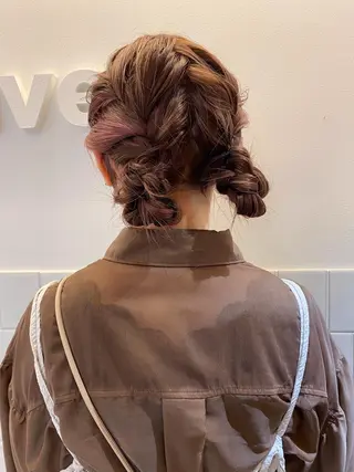 セミロング 谷川 あかりのヘアスタイル