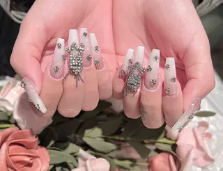 ネイル Miya🎀 nailのネイルデザイン