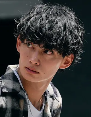ショート パーマ メンズ 湯浅禅也/プードル /波巻きパーマ/栄のヘアスタイル