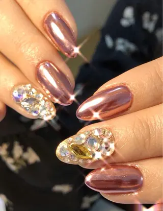 セミロング TAKAMATSU RINAのネイルデザイン