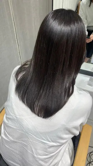 セミロング カラー hair shioのヘアスタイル