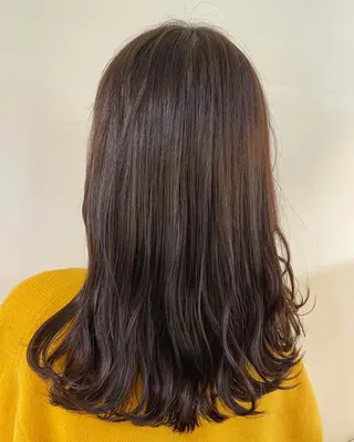 セミロング カラー 悠 亜のマツエク・マツパデザイン