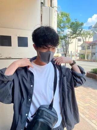 ミディアム パーマ tomo🍒パーマ ハイトーン似合わせのヘアスタイル