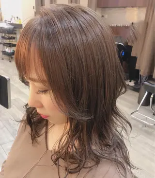 ミディアム カラー いけがみ ゆかなのヘアスタイル