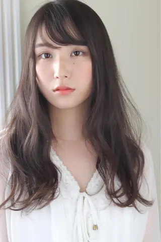 ロング カラー パーマ ミモト ユウキのヘアスタイル