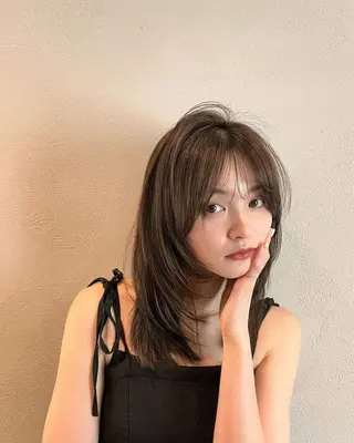 セミロング SPICE  AVEDA  salon&spa所属・武井 唯のヘアスタイル
