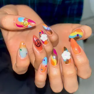 ネイル total salon Bell所属・Totalsalon Bell【嶌田彩華】のネイルデザイン