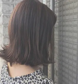 セミロング カラー 🐺ウルフ/レイヤー 似合わせ‎🤍沙羅のヘアスタイル