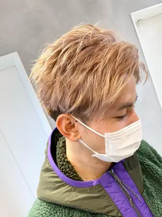 ショート カラー メンズ ブロンド×ハイトーン ／遠藤将太のヘアスタイル