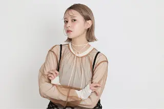 ミディアム hoNua. 栄/透明感カラーのヘアスタイル