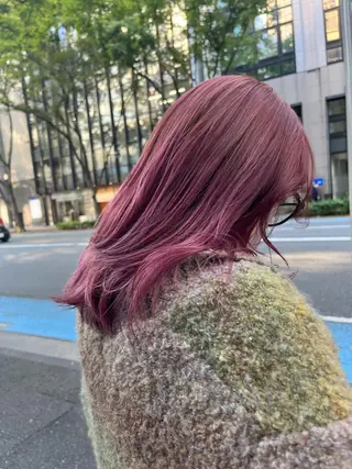 カラー こまつばらみお/レイ ヤー/ダブルカラーのヘアスタイル