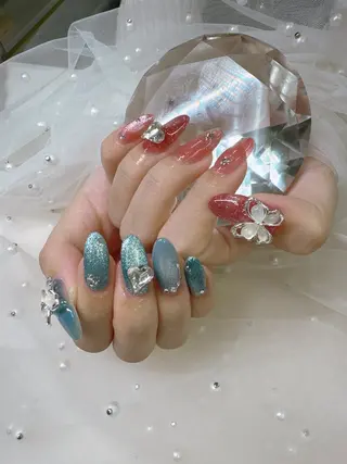 ネイル クイーンズネイル銀座所属・Queeens nailのネイルデザイン