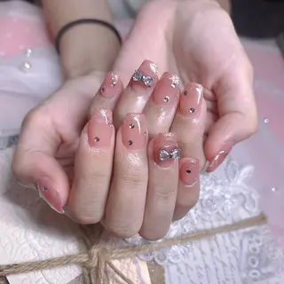 ネイル Fairyフェアリーネイルサロン所属・Nail Hibi サロンのネイルデザイン