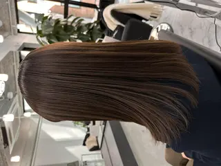 カラー Endearing 銀座/レイヤーカットのヘアスタイル