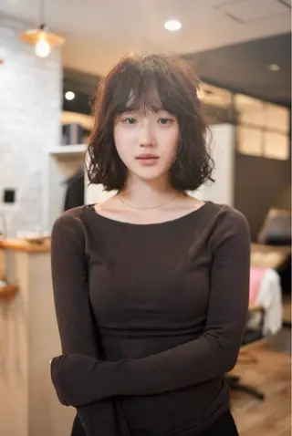 ミディアム パーマ Basis 田口豪司のヘアスタイル