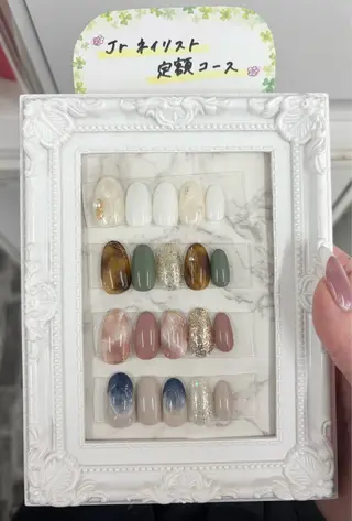 ネイル Nail Ambra 天王寺店所属・Nail Ambra fusaのネイルデザイン