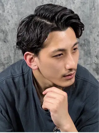 ミディアム ヘアアレンジ メンズ プレミアムバーバー新宿店所属・⚡️メンズ特化⚡️ 倉林 隼大のヘアスタイル