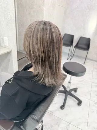 ショート カラー 🌺ハイトーン🌺 矢葺 なぎさ🌺🌺のヘアスタイル