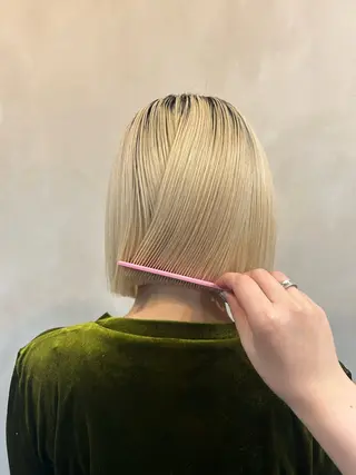 ミディアム L STUDIO所属・ハイトーン/ブリーチ 🧁soraのヘアスタイル