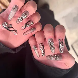 ネイル Nes.nail所属・🌼Nomura Yuko🌷のネイルデザイン