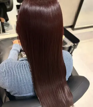 ロング カラー 《.Xian》 アカリ/艶髪カラーのヘアスタイル