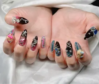 ネイル Lee Nailsのネイルデザイン