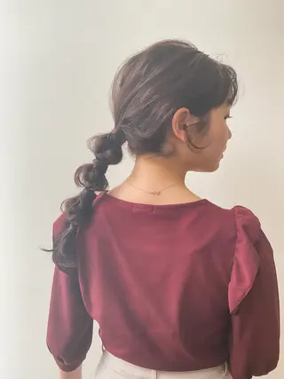 セミロング ヘアアレンジ THE DAY所属・AKI HASHIMOTOのヘアスタイル