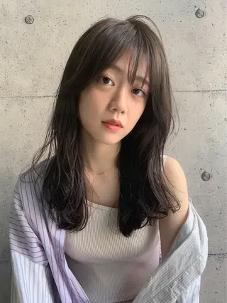 セミロング カラー For.c.c.c.c所属・近藤 ちかのヘアスタイル