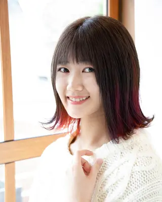 ミディアム カラー ⬇格安クーポン掲載⬇ 🌈PERS🌈のヘアスタイル