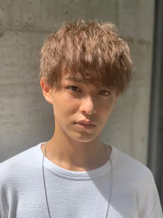 ショート カラー パーマ メンズ クオンヒール  堺筋本町店所属・谷口 友耶メンズカットのヘアスタイル