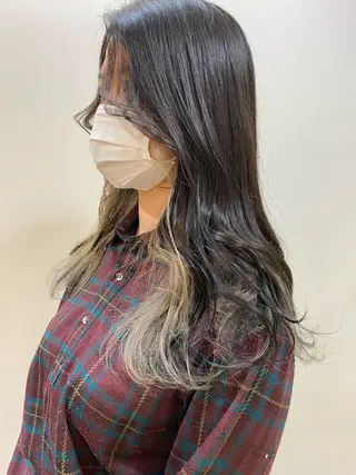 ロング カラー サカグチユキナ 【tocca】のヘアスタイル