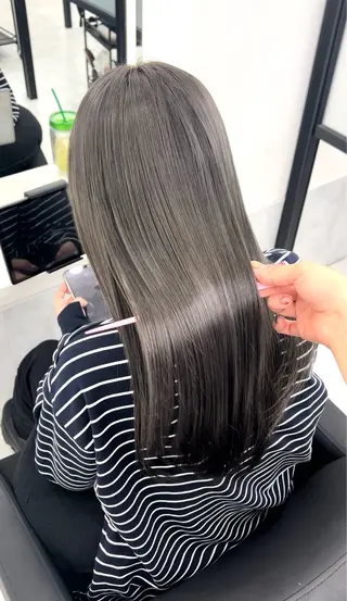 ロング F.所属・miku 🍑髪質改善サロンのヘアスタイル