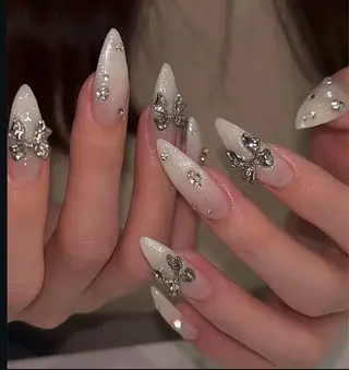 ネイル Ryu Nail Studio所属・Ryu Nail 新大久保のネイルデザイン