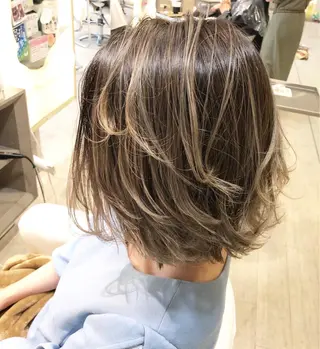 ミディアム ブリーチ/髪質改善 NYNY大久保のヘアスタイル