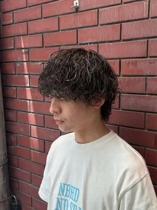 ミディアム パーマ メンズ 柏メンズカットパーマ NO.1タイチのヘアスタイル