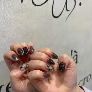 ネイル 小川 奈々花のネイルデザイン