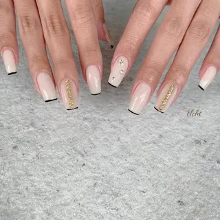 ネイル Rio 𓍼のネイルデザイン