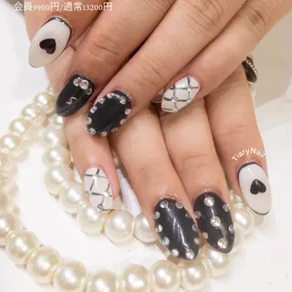 ネイル TiaryNail まほのネイルデザイン