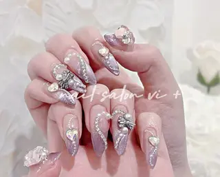 ネイル ✨Nailsalon Vi+✨のネイルデザイン