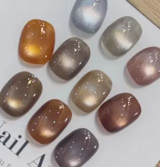 ネイル RAFFINE 月🦋🩵のネイルデザイン