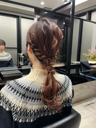 ロング ヘアアレンジ ウスイマイコ カット/ケアカラーのヘアスタイル