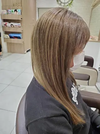 カラー ロング 中村 和貴 ＜Ash津田沼＞のヘアスタイル