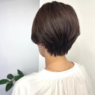ショート アンニュイヘア/ 顔周りカット/眞弓萌のヘアスタイル