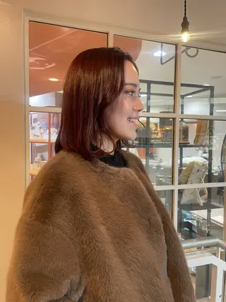 セミロング カラー 佐藤 永夏のヘアスタイル