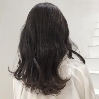 セミロング カラー パーソナルカラー 診断🍀マリンのヘアスタイル