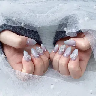 ミディアム パーツ全部¥110 サロンミミのネイルデザイン