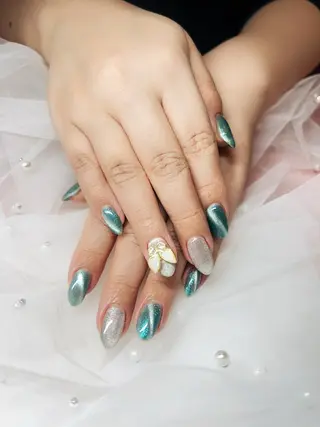 ネイル Sネイル サロン蕨店のネイルデザイン