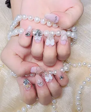 ネイル 伊原 羽美のネイルデザイン